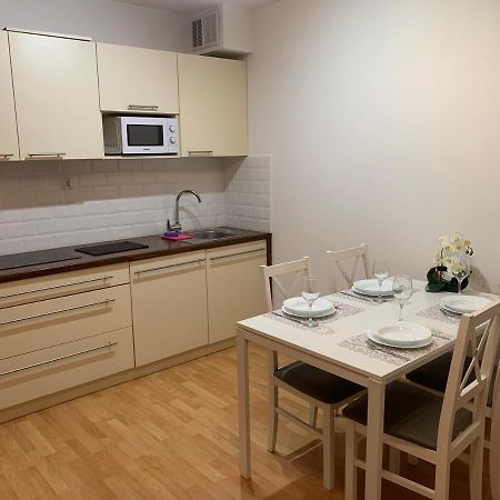 Apartament Zdrojowa 슈비노우이스쳬 외부 사진