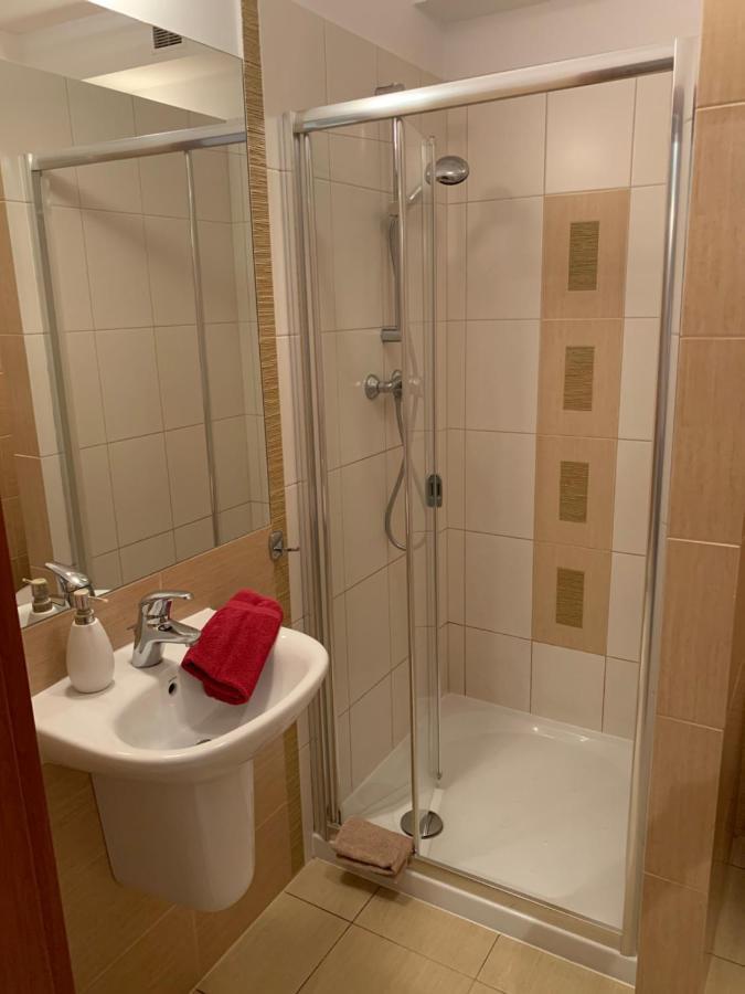Apartament Zdrojowa 슈비노우이스쳬 외부 사진