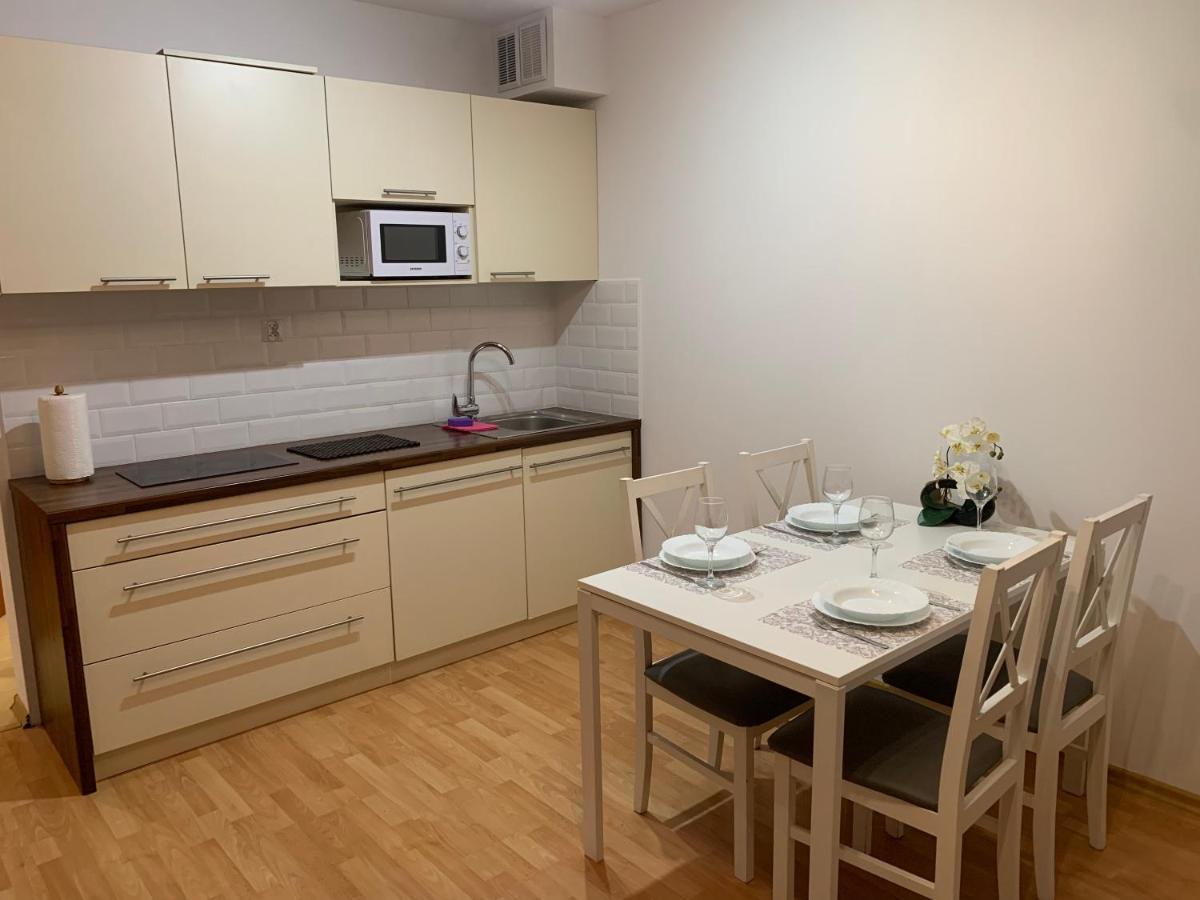 Apartament Zdrojowa 슈비노우이스쳬 외부 사진